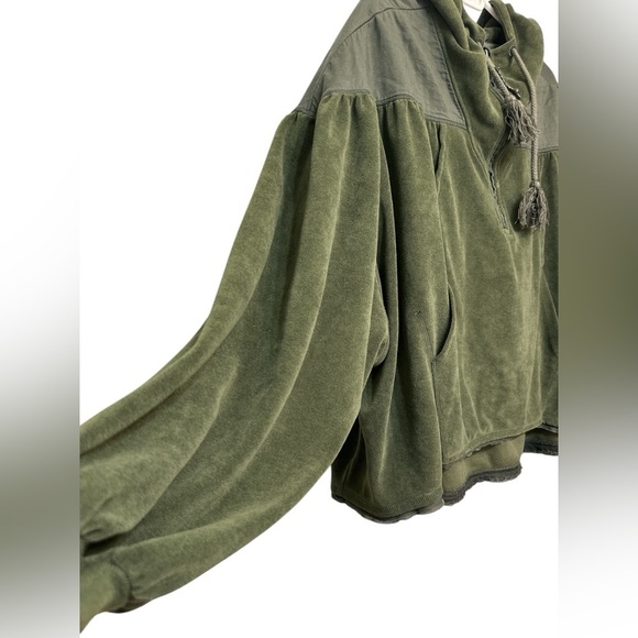 Free People Movement Let It Go Green Hoodie Velour Cropped Oversized zip - Picture 4 of 7